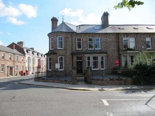 Stanhope Road South, Darlington