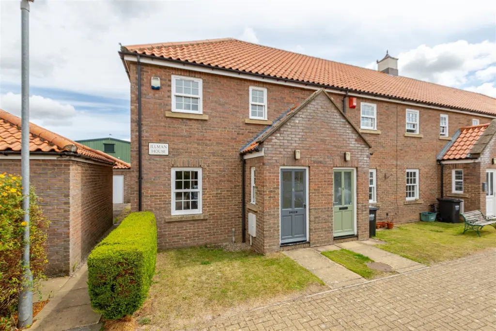 Howard Court, Scorton