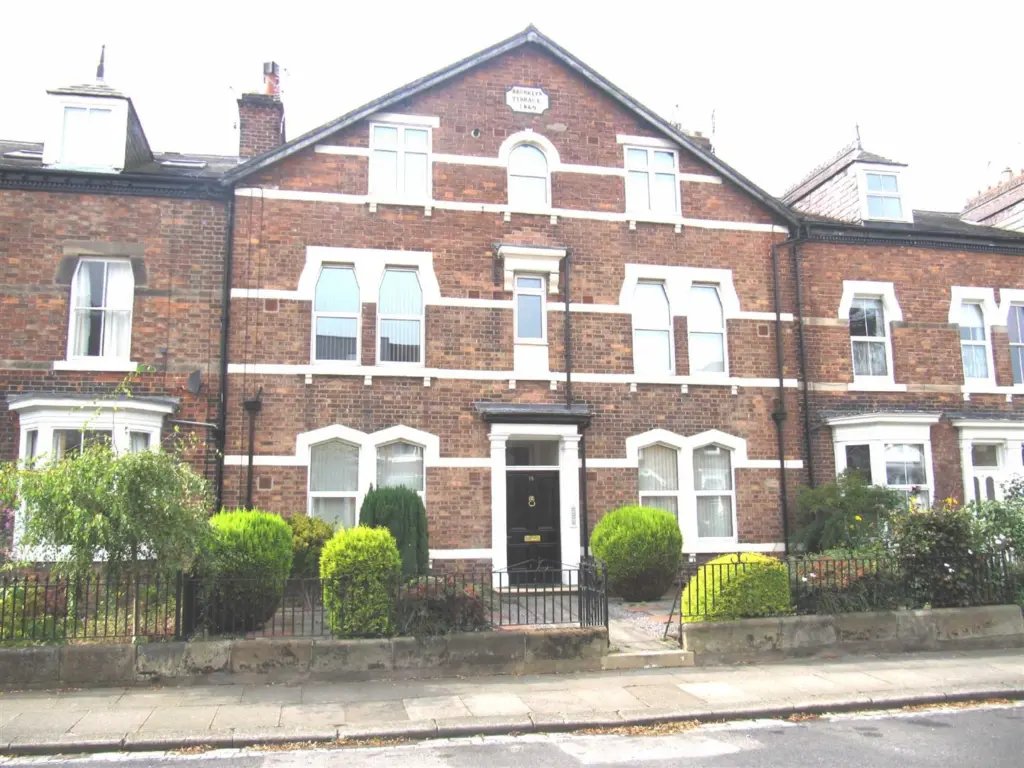 Cleveland Avenue, Darlington